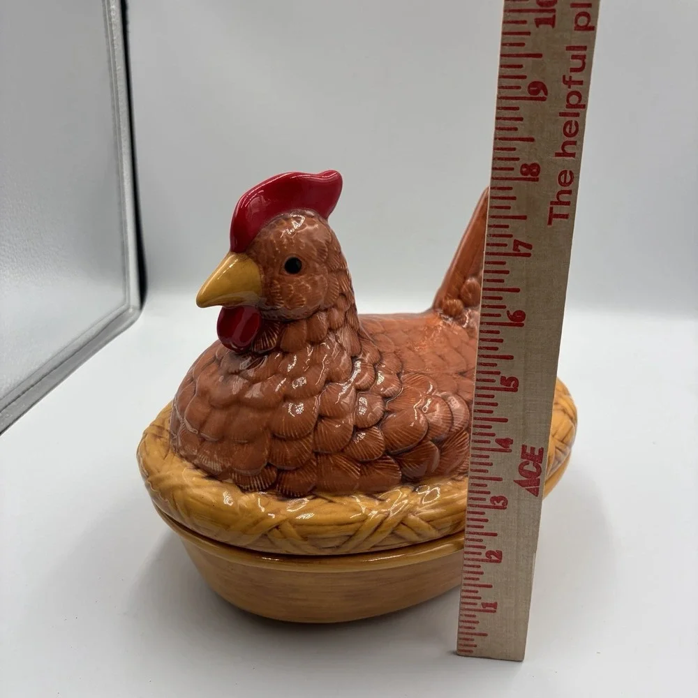 Vtg Ceramic Chicken Hen on Nest Trinket Candy Dish‎ Lid MCM Cottage Core Granny